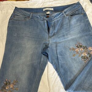 Cato Light Blue Floral Embroidered Jeans